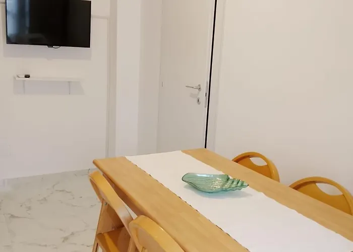 Il Sorriso Romagnolo Апартаменты *